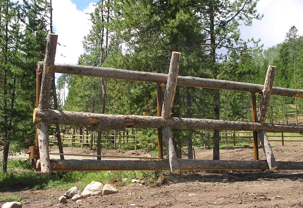 Wood gate for rural property